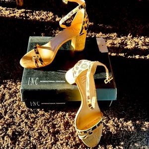 Leopard print block sandals